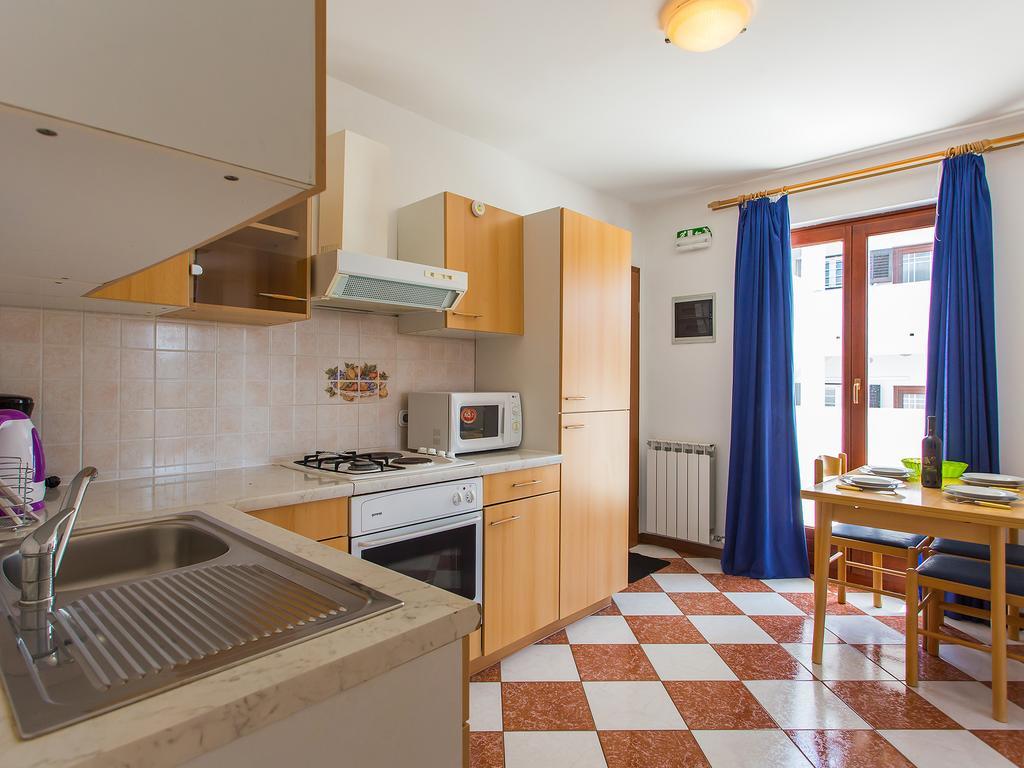 Apartments Ava Poreč Eksteriør bilde