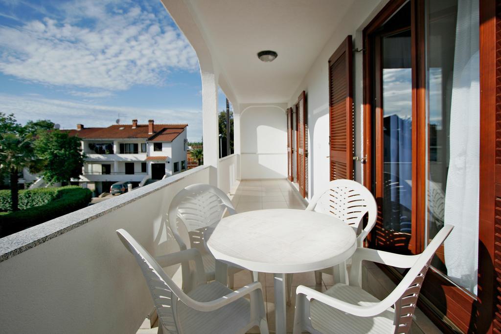Apartments Ava Poreč Eksteriør bilde