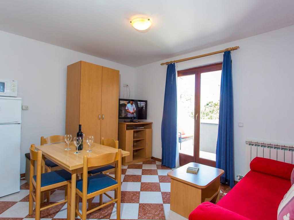 Apartments Ava Poreč Eksteriør bilde