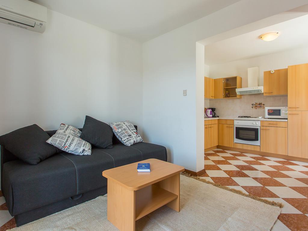 Apartments Ava Poreč Eksteriør bilde